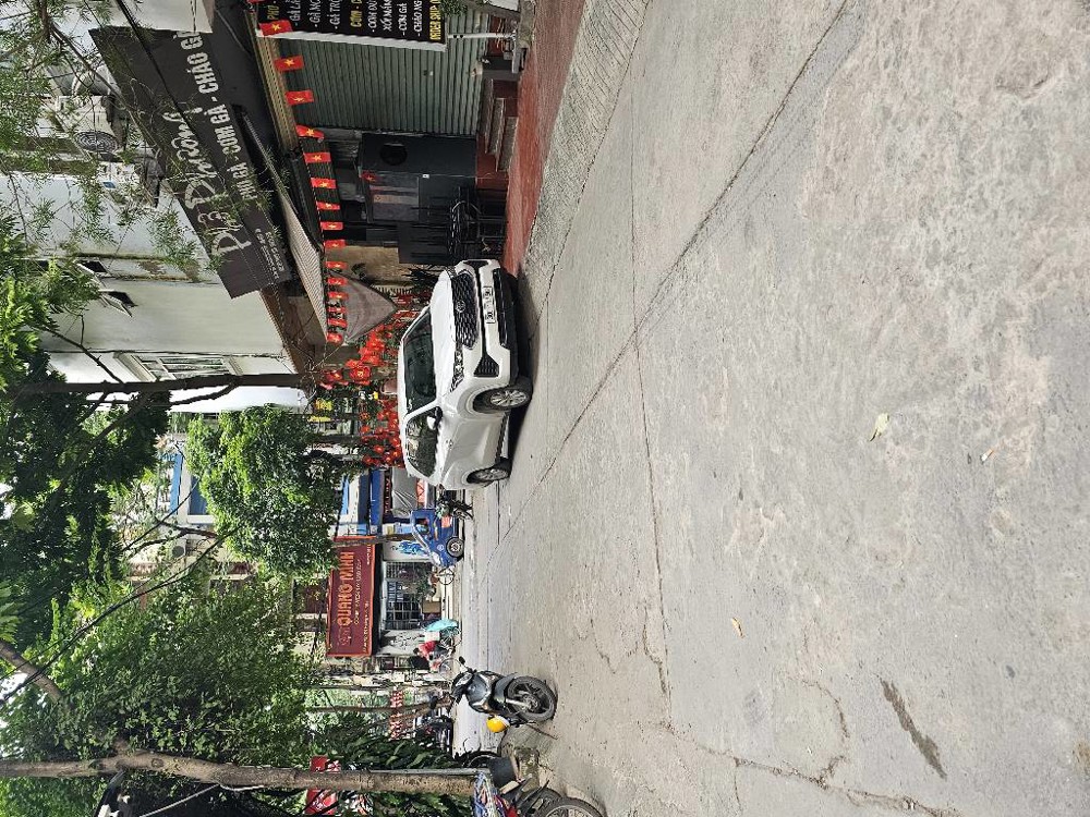 Bán nhà Hoàng Cầu_lô góc 2 mặt ô tô_mt 7m bề thế_80m2_giá chào 39 tỷ