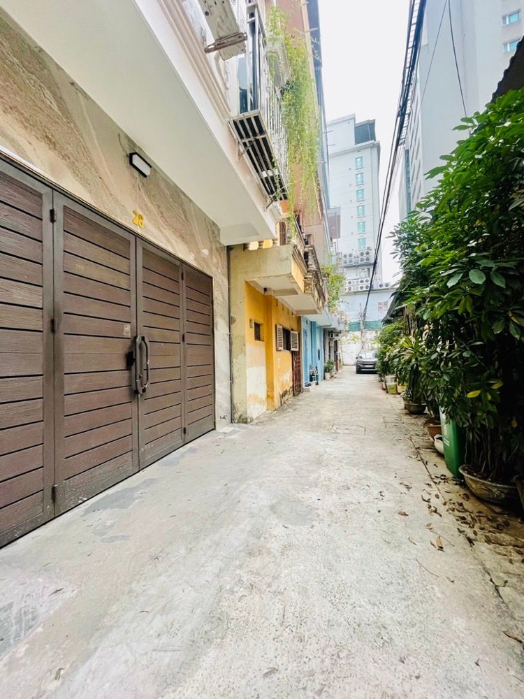 Bán nhà Trần Quang Diệu _ phân lô ô tô tránh, ngủ nhà_kccc_60m2_giá chào 27 tỷ