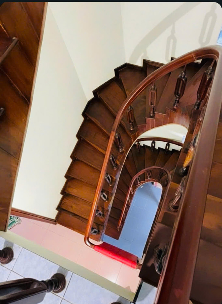 Vip Trung Tâm Q10 – Tọa Lạc Lý Thái Tổ, Hẻm Ô Tô 7 Chỗ, 4 Tầng (82M²)