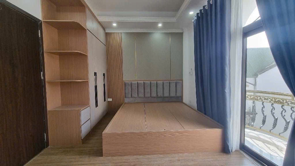 Bán Nhà Gia Quất Long Biên, Oto Tránh,Gần Chợ, Trường,Ngõ Rộng,38M