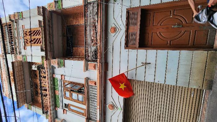 Hơn 8 Tỷ Nhà Ngõ 71 Bồ Đề 37M X 4T, Chỉ 1 Nhà Ra Mặt Phố Oto Tránh