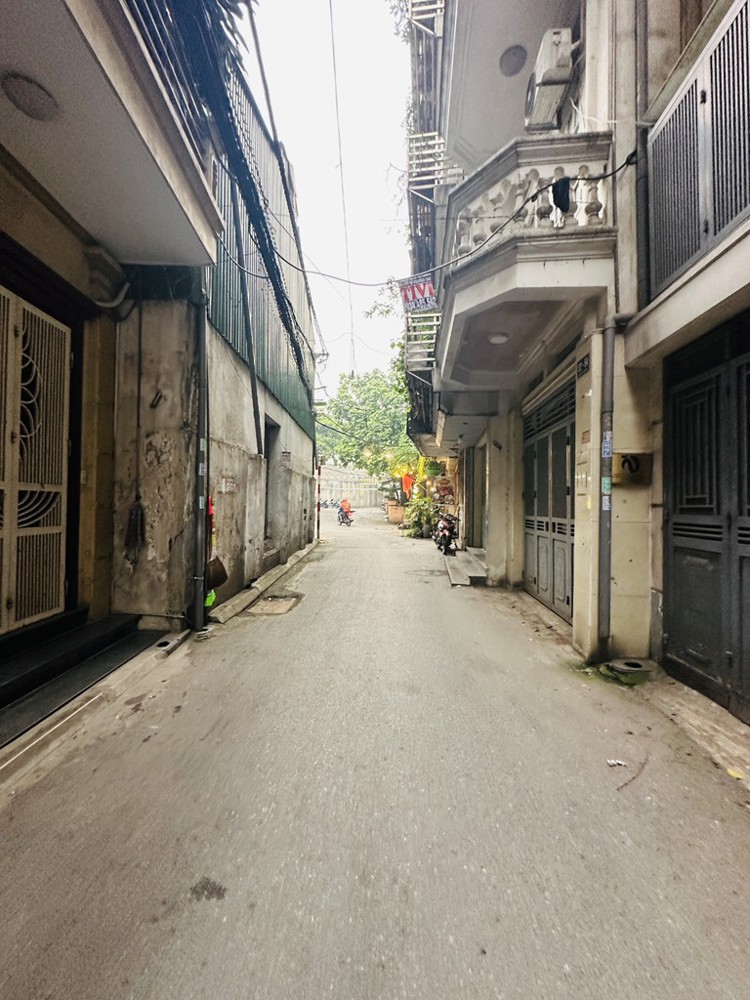 Chỉ 13 Tỷ Nhà Ngõ 12 Bồ Đề 58M, Mt 5M7 Vuông Vắn Oto Tránh Thông Kinh Doanh. Lh 0936123469