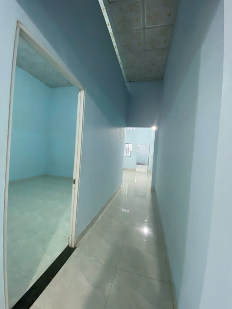 Cho thuê nhà mặt tiền đường D11, vị trí trung tâm KDC Thuận Giao – rất phù hợp kinh doanh buôn bán