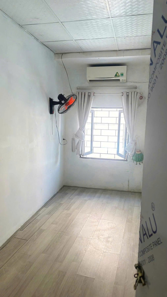 Pass Nhà Kiệt Nguyễn Hoàng – Gần Đh Duy Tân