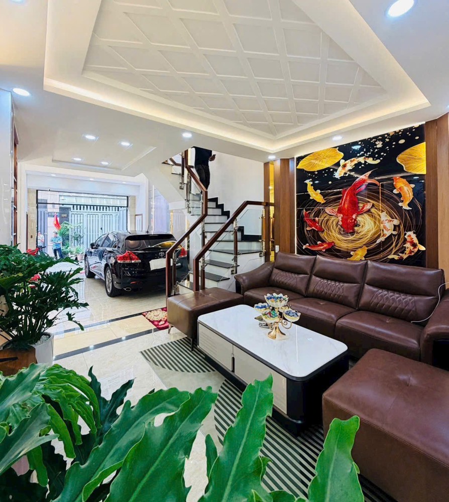 4.1X13m, Bán Gấp Nhà 5 Tầng, Hxh, Quang Trung, P8 Gò Vấp, 9 Tỷ X