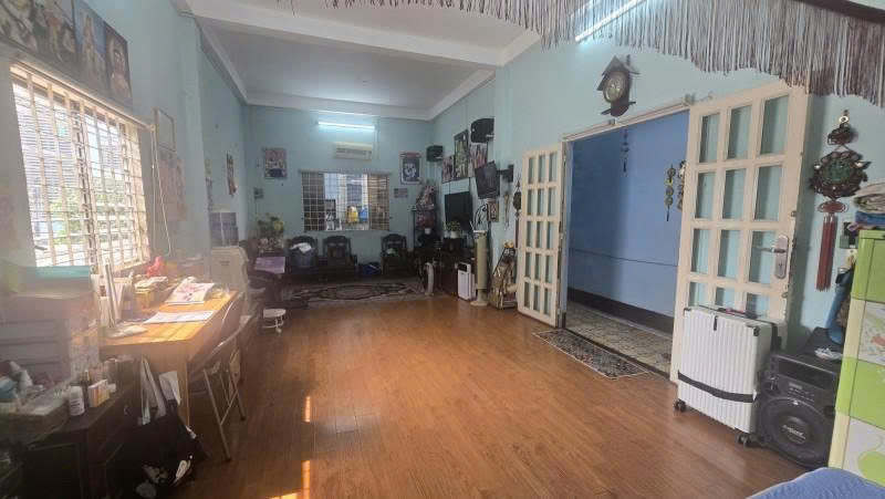 Bán nhà Mặt tiền Âu Dương Lân - gần Tạ Quang Bửu, 5,1x26m, 3 Tầng, 1 đời chủ, 22,9 tỷ