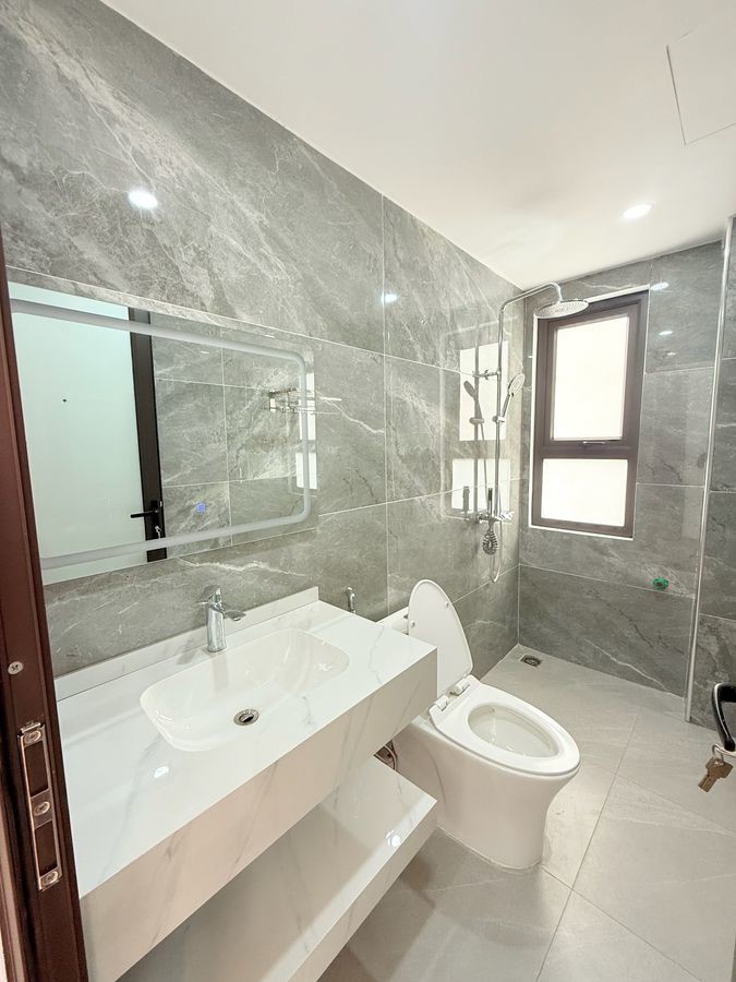 Nhà Mới 6 Tầng- Thang Máy Lô Góc  Vũ Xuân Thiều 53M2 X 6 Tầng X 9 Tỷ Long Biên Hà Nội