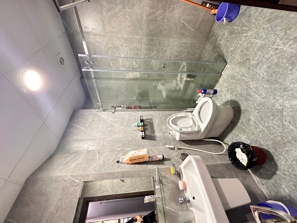 VÀI BƯỚC CHÂN RA HỒ TÂY - VỊ TRÍ CỰC HIẾM NHÀ BÁN - NGÕ THÔNG - THANG MÁY - GẦN Ô TÔ_46M2