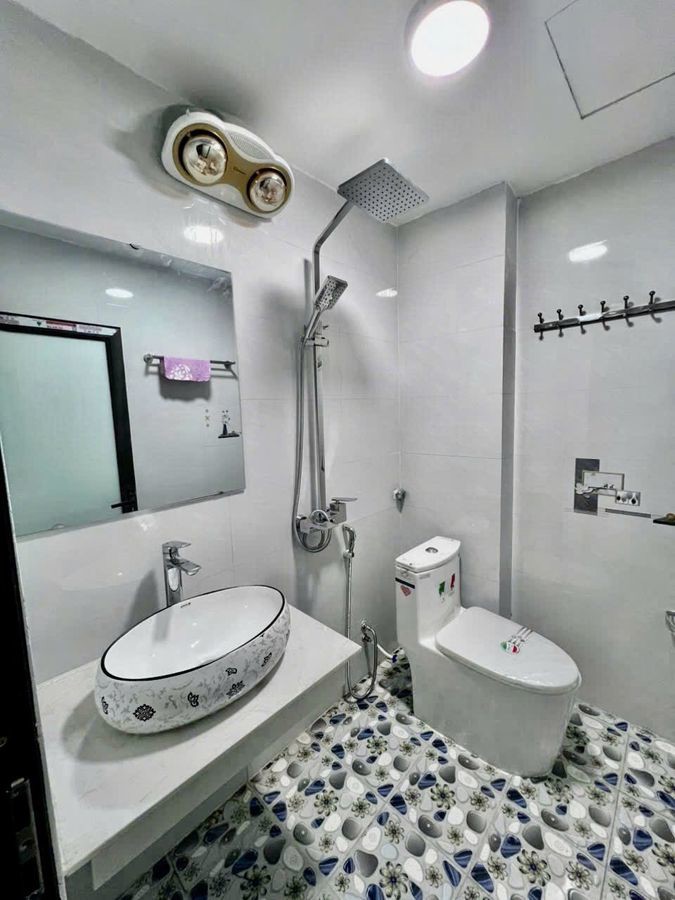 Nhà Mới Full Nội Thất 4 Tầng  Nguyễn Sơn- Long  41M2 X 8.85 Tỷ Long Biên-Hà Nội