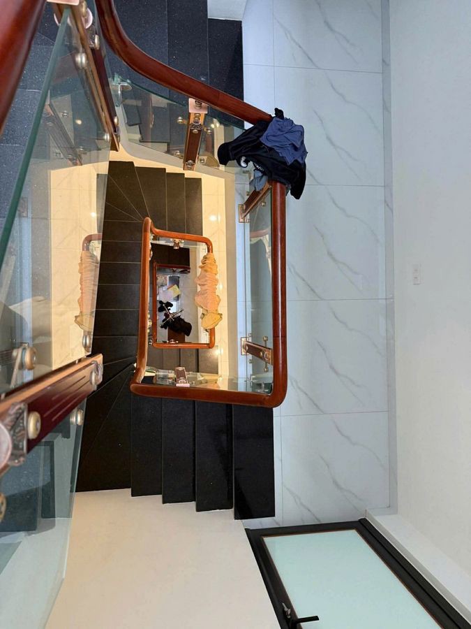 Nhà Đẹp Full Nội Thất Vũ Xuân Thiều 49M2 X 4 Tầng 9.3 Tỷ Long Biên Hà Nội