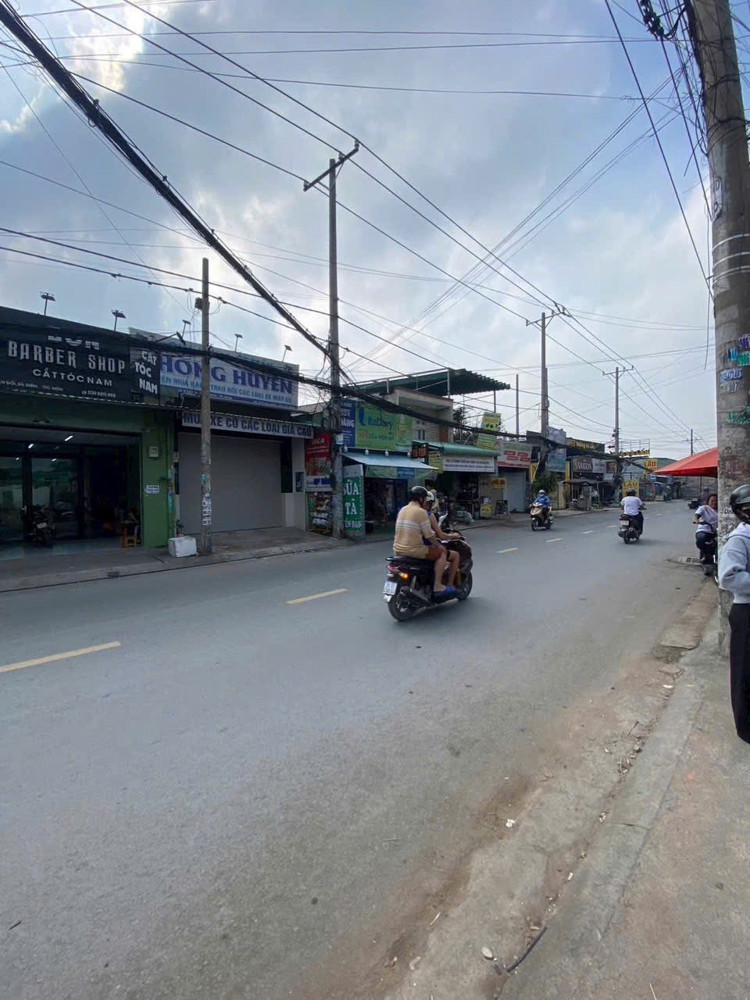 MẶT TIỀN PHAN VĂN ĐỐI – NÚT GIAO PHAN VĂN HỚN – BÀ ĐIỂM