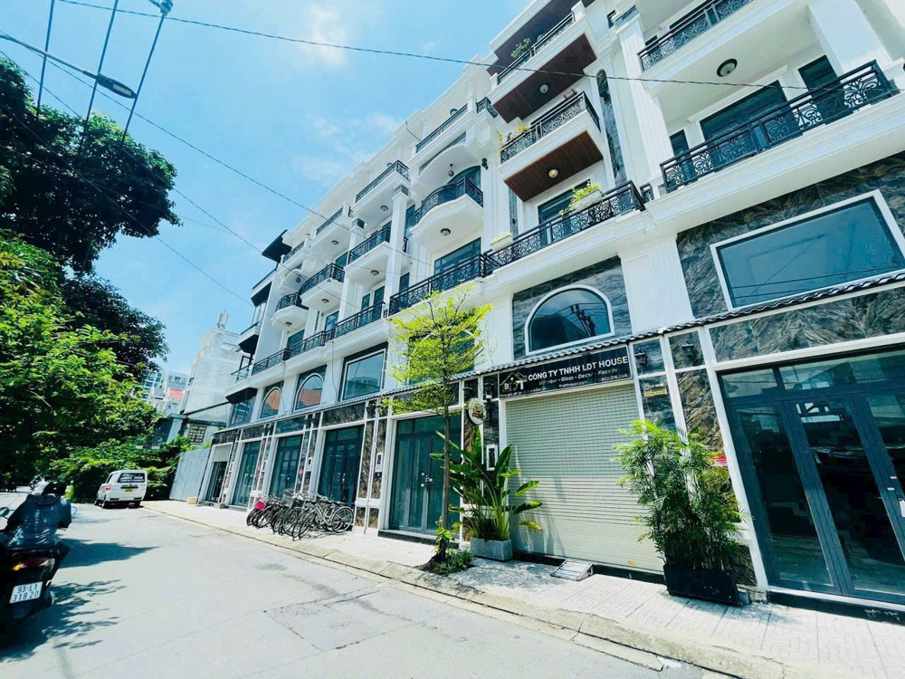 BÁN KHU NHÀ PHỐ BÊN SÔNG - MẶT TIỀN ĐƯỜNG 20 - HIỆP BÌNH CHÁNH - THÀNH PHỐ THỦ ĐỨC