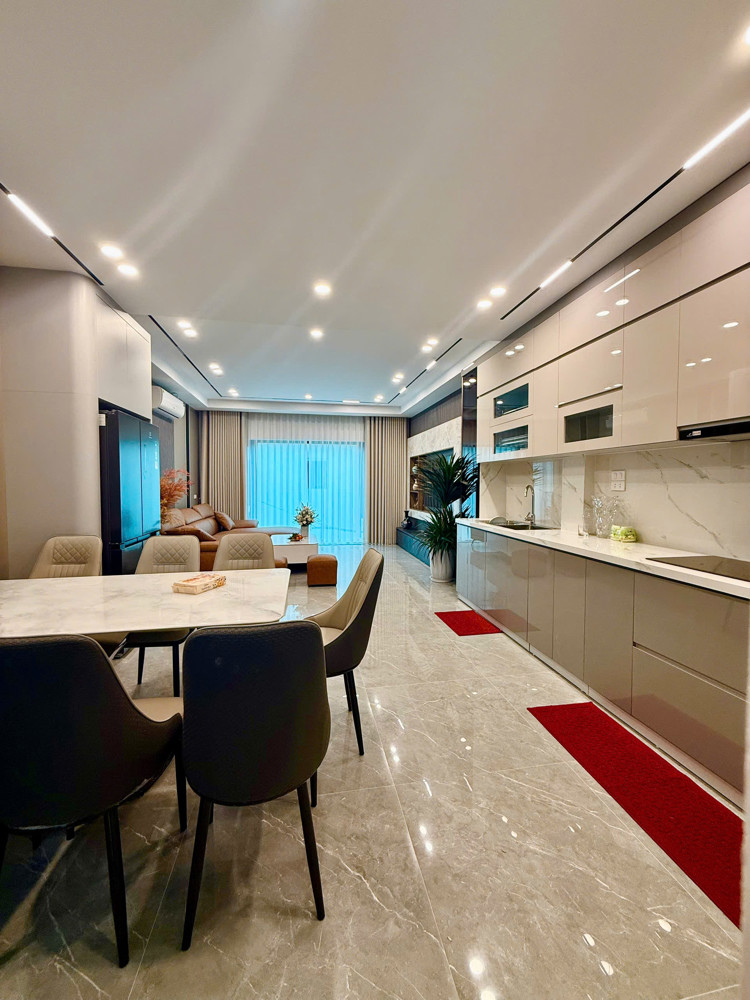 SIÊU PHẨM PHÂN LÔ QUÂN ĐỘI ÔT Ô ĐỖ CỬA Ngọc Thuỵ 57m2 X 6 Tầng X 15.9 Tỷ.Long Biên - Hà Nội