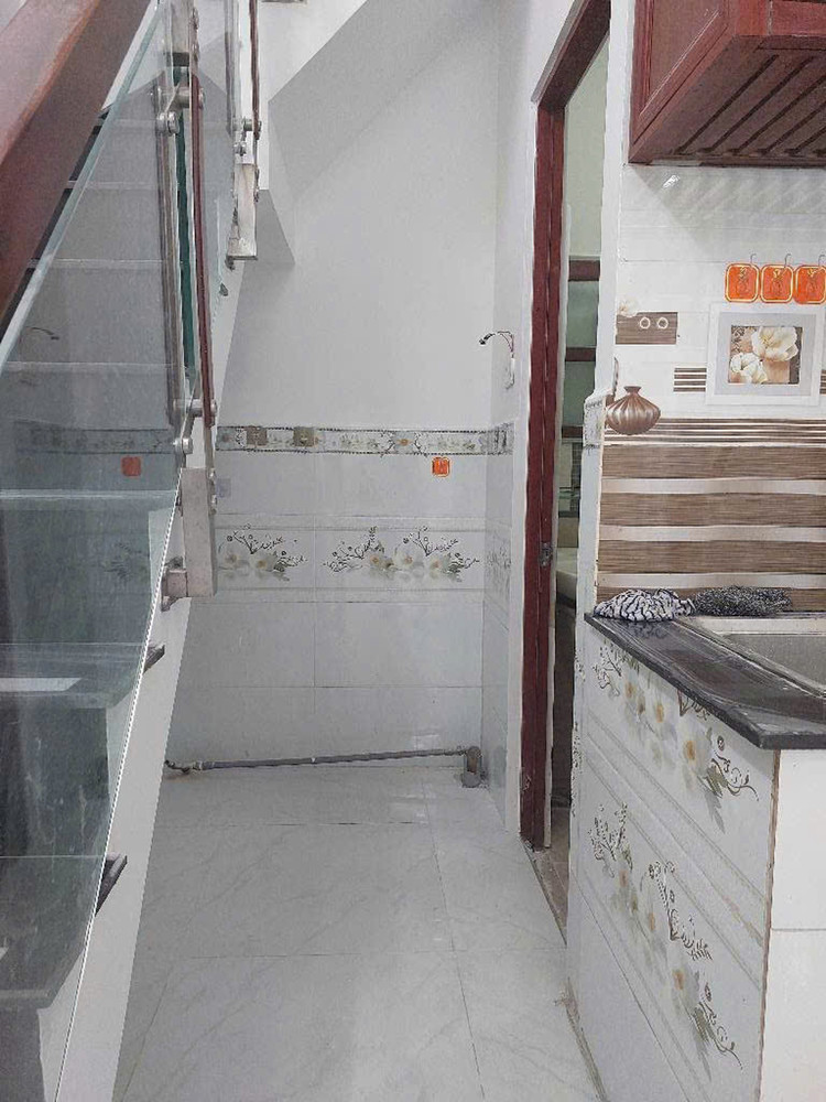 D1811 ⚡ Sát Sân Bóng Đá Tân Xuân Hóc Môn, Vuông, 2 Tầng, 9X4m, 1.X Tỷ