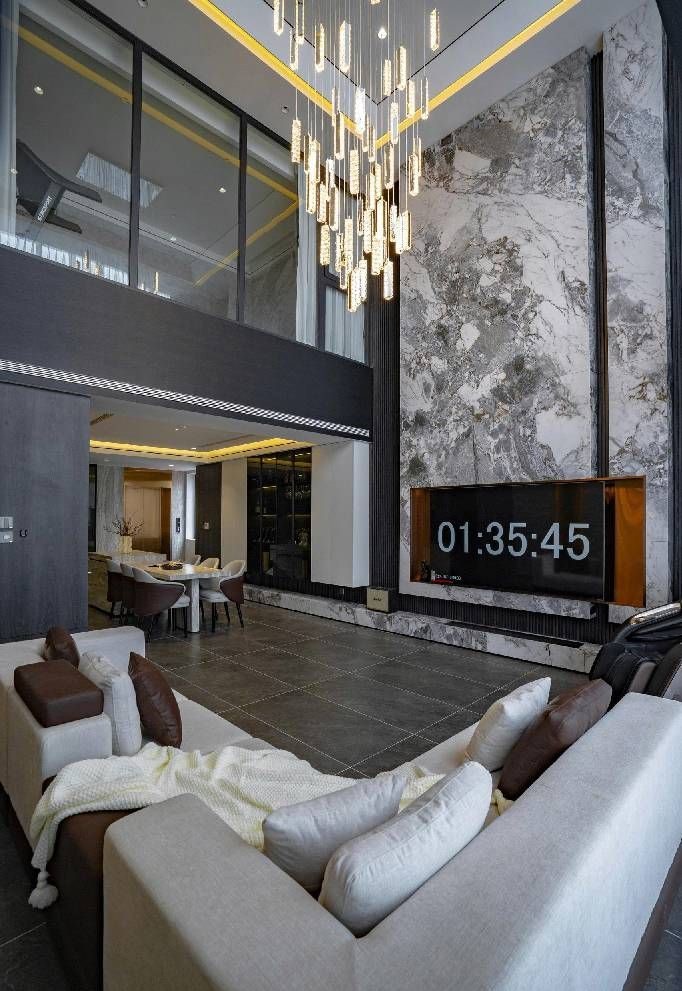 Bán nhà Hoàng Cầu_ô tô đỗ cửa ngủ nhà_vuông vắn_mt 6,5_86m2_giá chào 45 tỷ