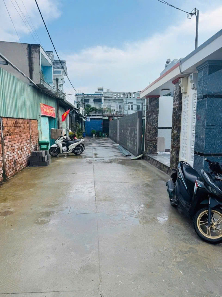 BÁN NHÀ PHỐ MỚI 100% – ẤP 4 - XÃ BÀ DIỂM - HUYỆN HÓC MÔN - TPHCM