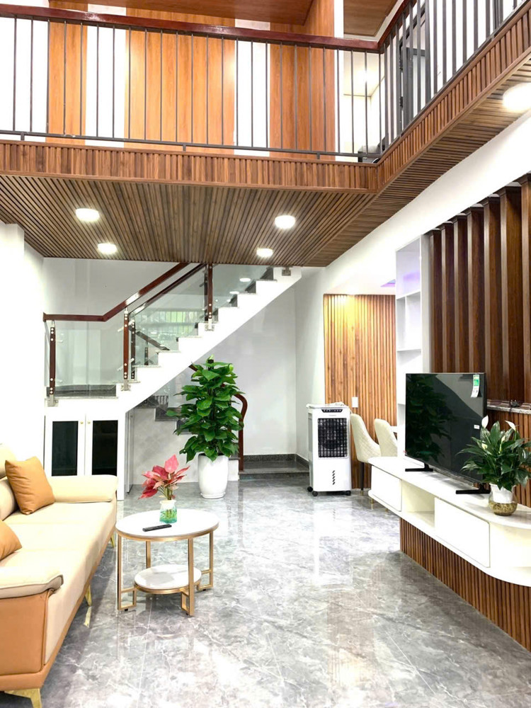 NHÀ GÁC ĐÚC – KIỆT 192 TÔ HIỆU  HÒA MINH – LIÊN CHIỂU