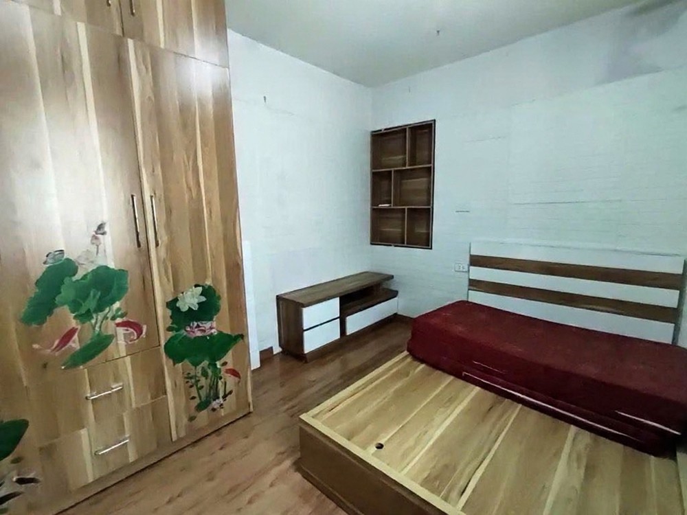 bán nhà tập thể đường 800a cầu giấy DT 31/90m giá 4,95 tỷ