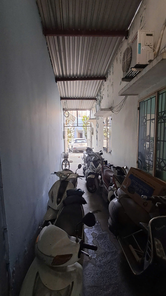 Chỉ 50 Triệu/m² - BÁN LÔ ĐẤT LỚN TẶNG 3 CĂN NHÀ CẤP 4 - NGAY CHỢ HIỆP BÌNH - PHẠM VĂN ĐỒNG 