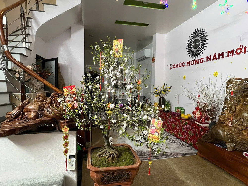 NHÀ  NẰM VỊ TRÍ ĐẸP. VÂN CANH.HOÀI ĐỨC. HÀ NỘI. NGỖ THÔNG TỨ TU. Ô TÔ VÀO NHÀ. MẶT  KINH DOANH. KHU