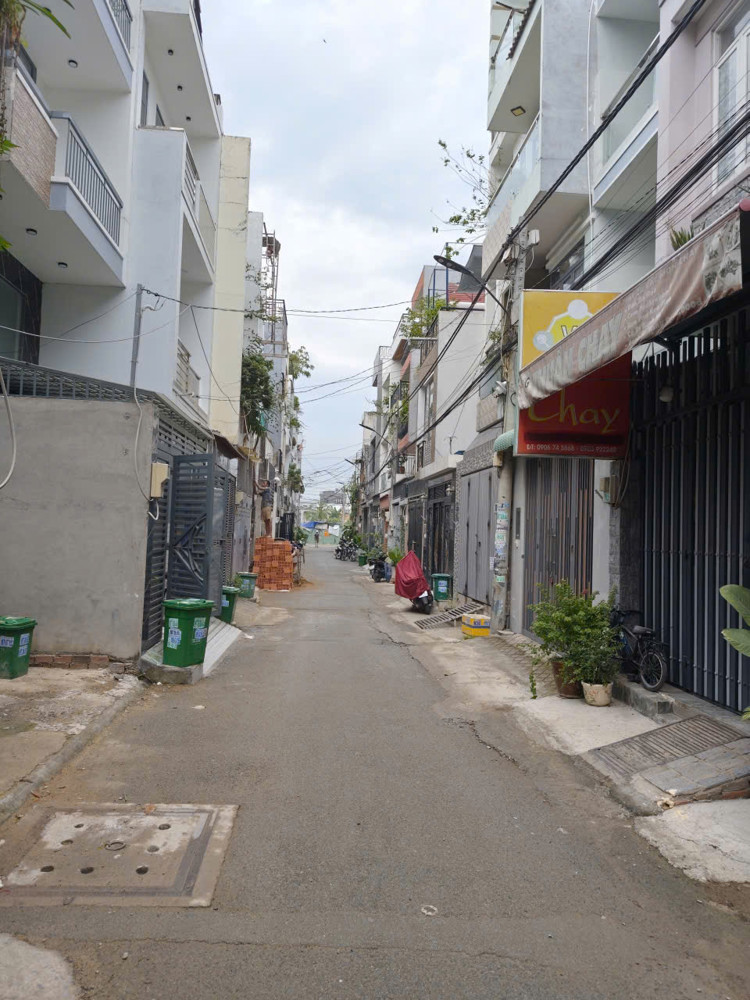 Bán Nhà Trệt 2 Lầu Hẻm Ô Tô Đường 8, phường Linh Đông, Thành Phố Thủ Đức