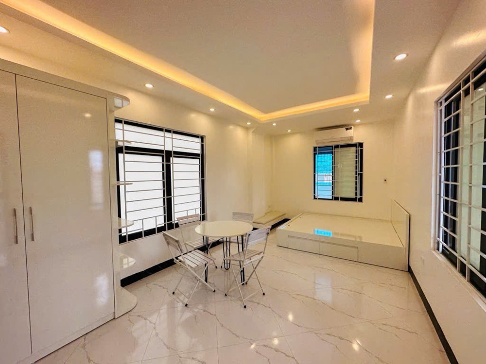 CHỢ PHAN ĐÌNH GIÓT-CCMN FULL NỘI THẤT-THANG MÁY-3 THOÁNG CỰC HIẾM-OTO KINH DOANH-NHÀ ĐẸP