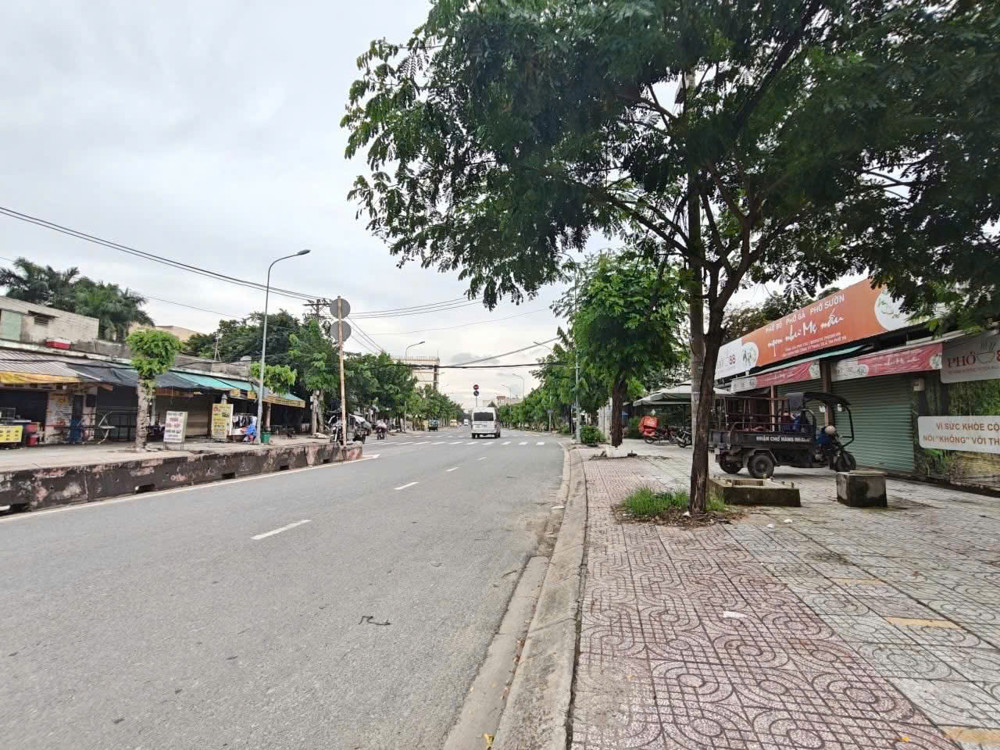 Mặt Tiền Lê Thị Riêng, Q12 – Khuôn Đất Lớn (19X20m) – Dòng Tiền 55Tr/tháng