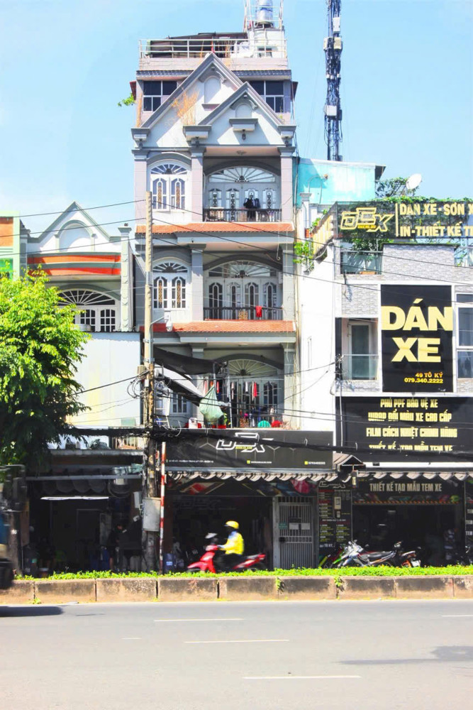 Bán Nhà 5 Lầu Có Thang Máy – Đối Diện Công Viên Pm Quang Trung