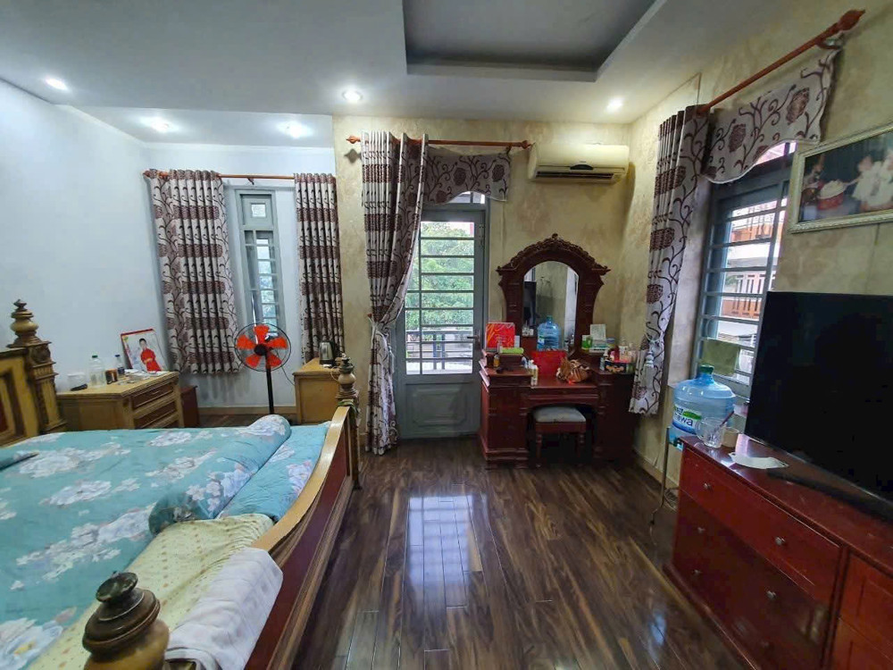 Nhà Phố (7X22) Lô Góc 2 Mặt Tiền – Đối Diện Công Viên – Kdc Phú Nhuận, Q12