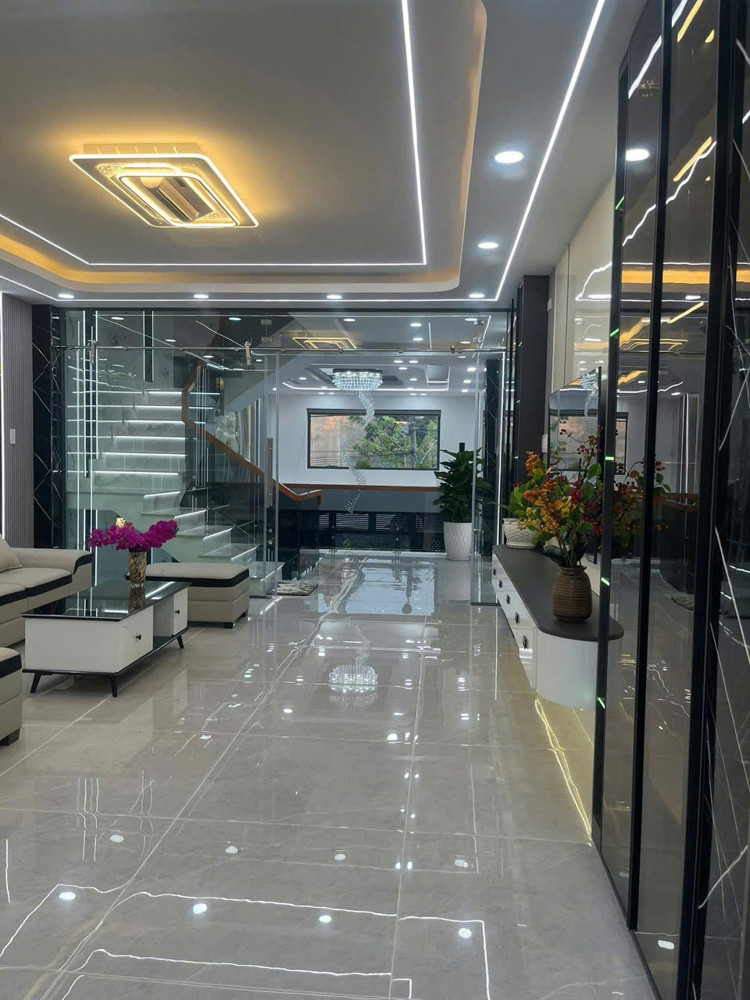 SIÊU PHẨM TÂN CHÁNH HIỆP 18, TRUNG MỸ TÂY, Q12 – CÁCH ĐH GTVT CHỈ 100M