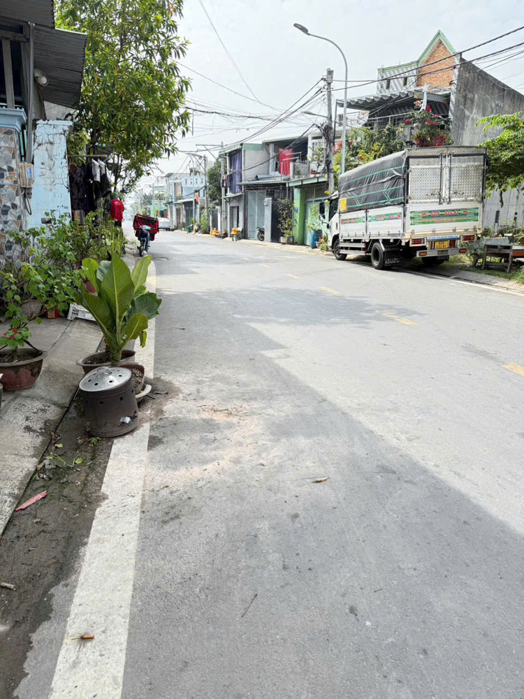 916M2 ĐẤT 1/ TÂY BẮC LÂN, BÀ ĐIỂM  HÓC MÔN – LÔ LỚN HIẾM, GIÁ TỐT ĐẦU TƯ