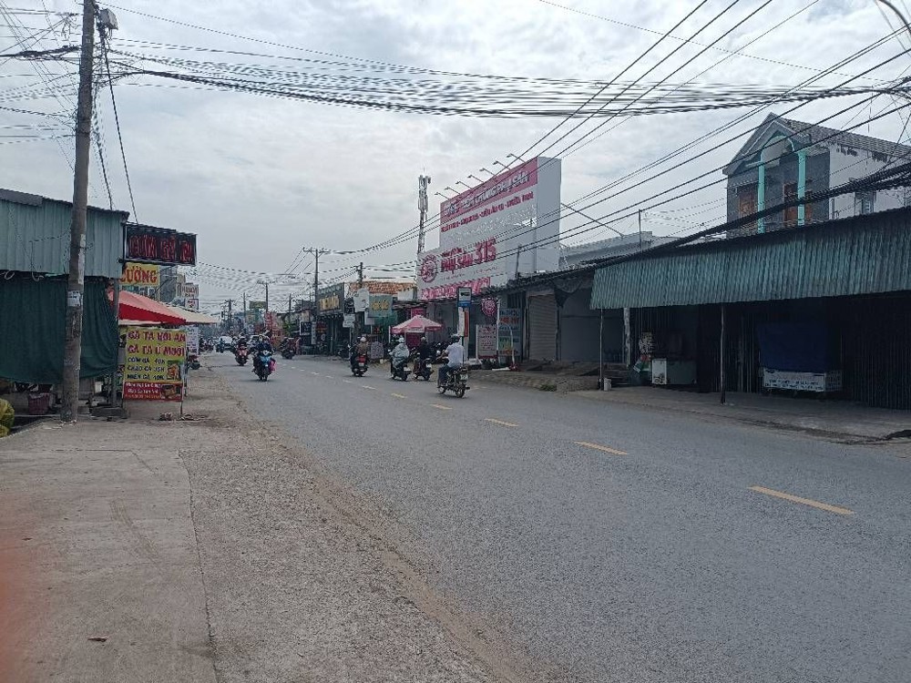 BÁN MẶT TIỀN KINH DOANH– NGAY CHỢ TẠ QUANG BỬU P4 – NHÀ 5 TẦNG HOÀN CÔNG – NHỈNH 9 TỶ-0948.769.331