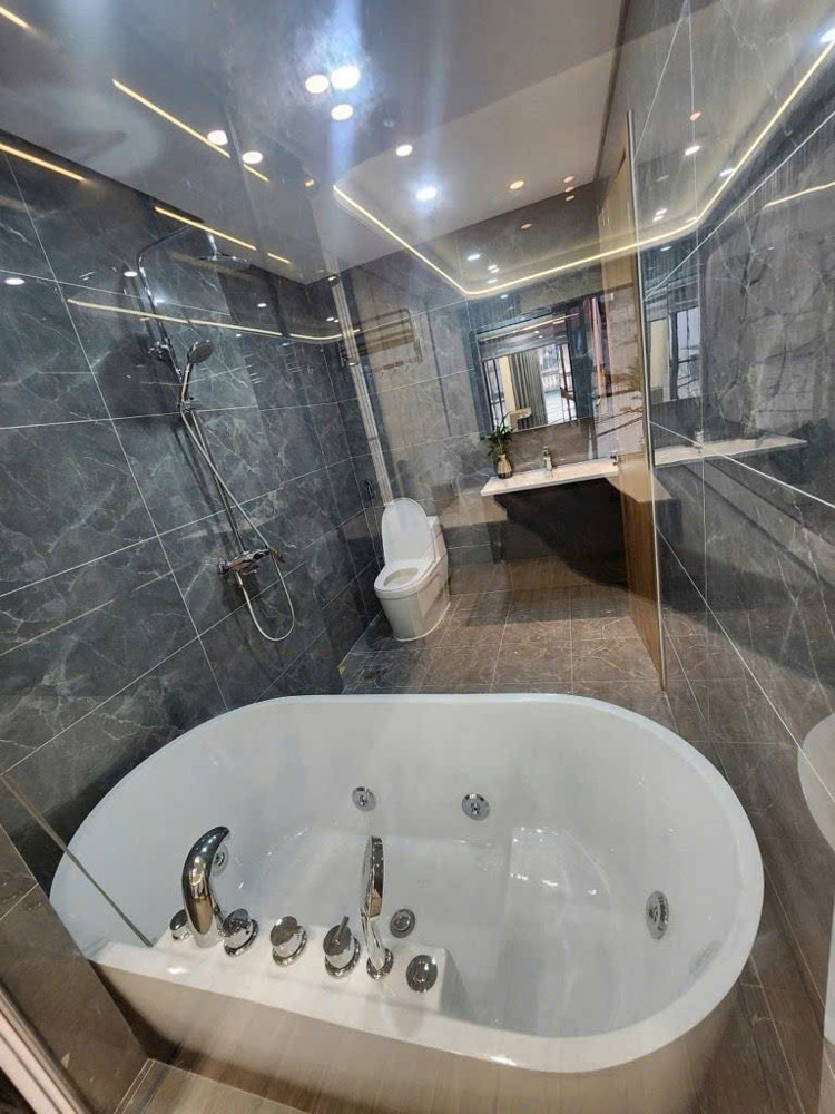 SỞ HỮU NGAY NHÀ ĐẸP Phố ĐÀM QUANG TRUNG, Phường Long Biên, Long Biên, TP Hà Nội