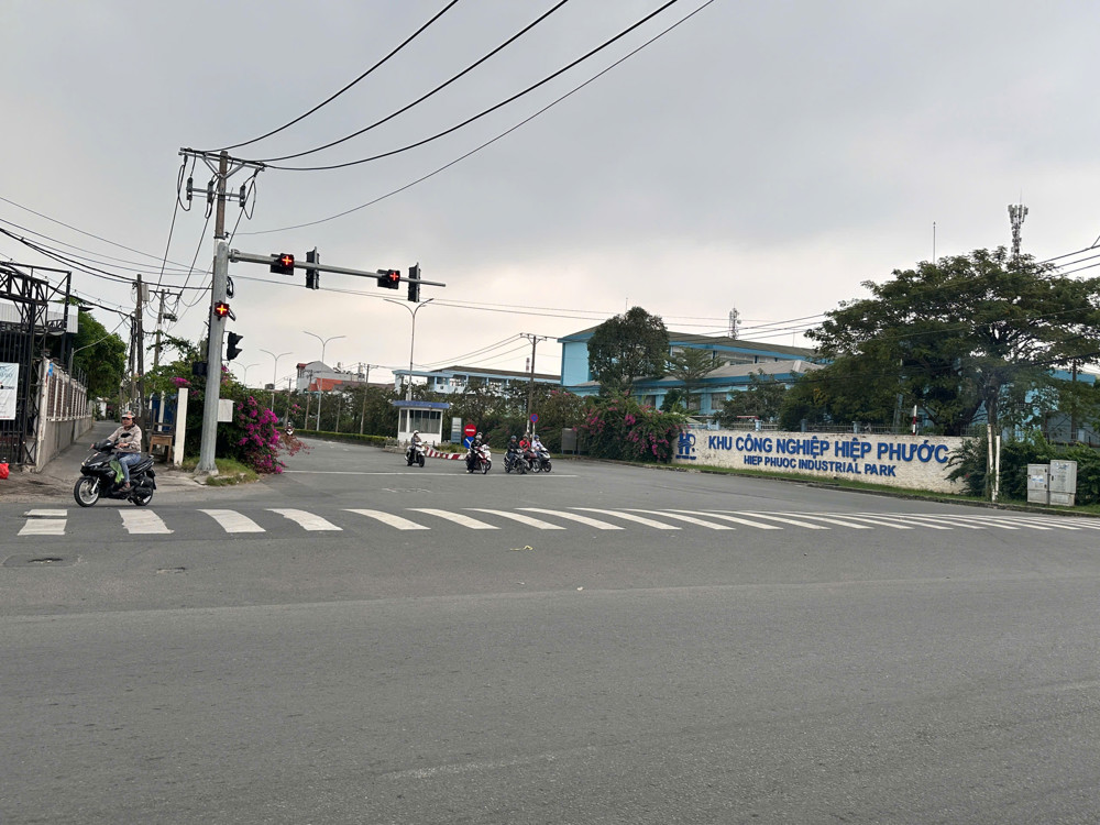 Cần bán đất ngang 7, SHR, KDC đầy đủ tiện ích, trường học, giá 1,9 tỷ, có dòng tiền cho thu