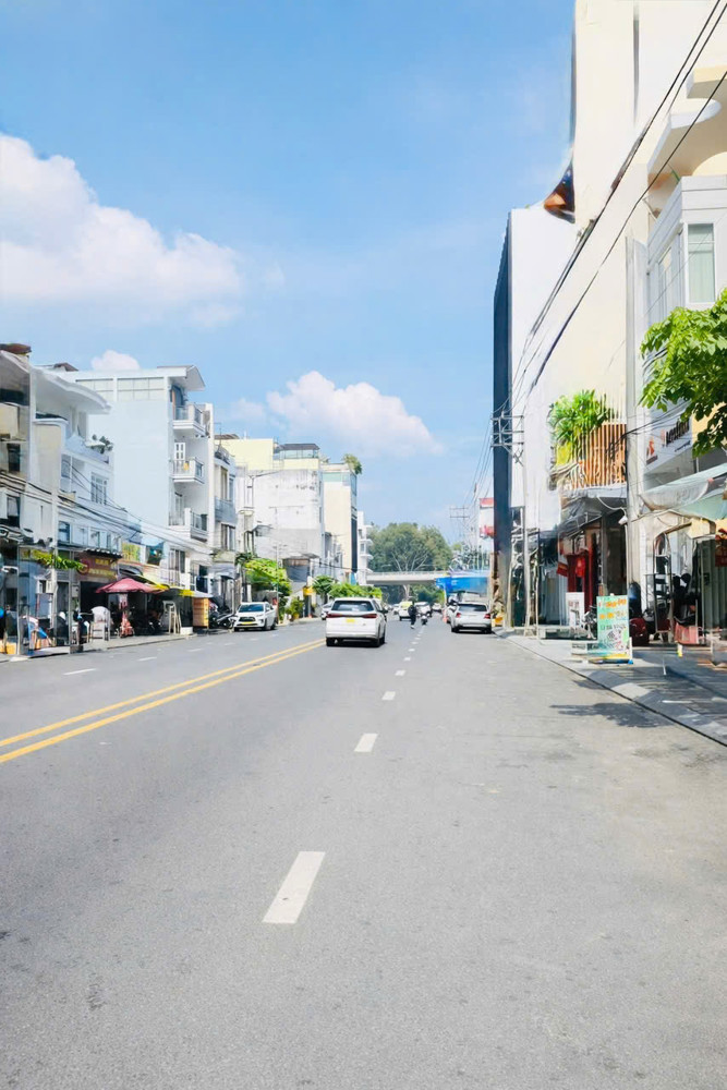 Hữu Duyên Tìm Chủ Nhân – Nhà Trung Tâm Quận 10, Gần Big C Tô Hiến Thành, Sát Mặt Tiền