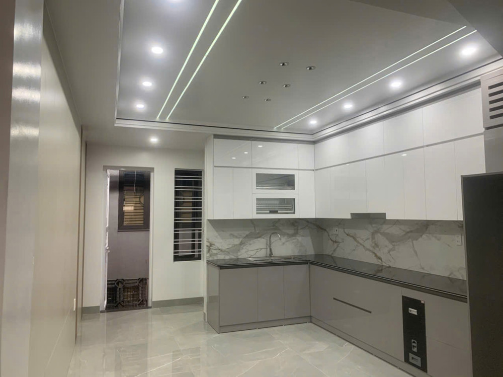 Cần Bán Nhà 5 Tầng Mới Xây Có Thang Máy – Lô 22 Lê Hồng Phong, Hải Phòng  Vị Trí Đắc Địa – Đường 15m