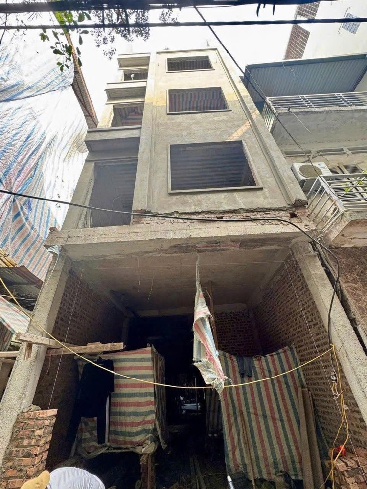 VỊ TRÍ ĐẸP - GIÁ TỐT - Cần Bán Nhà Ngõ 12 Lương Khánh Thiện, Phường Tương Mai, Hoàng Mai, Hà Nội