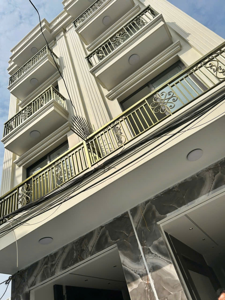 Mở bán nhà 4 tầng có thang máy tại Quán Nam Trại Lẻ Hải Phòng