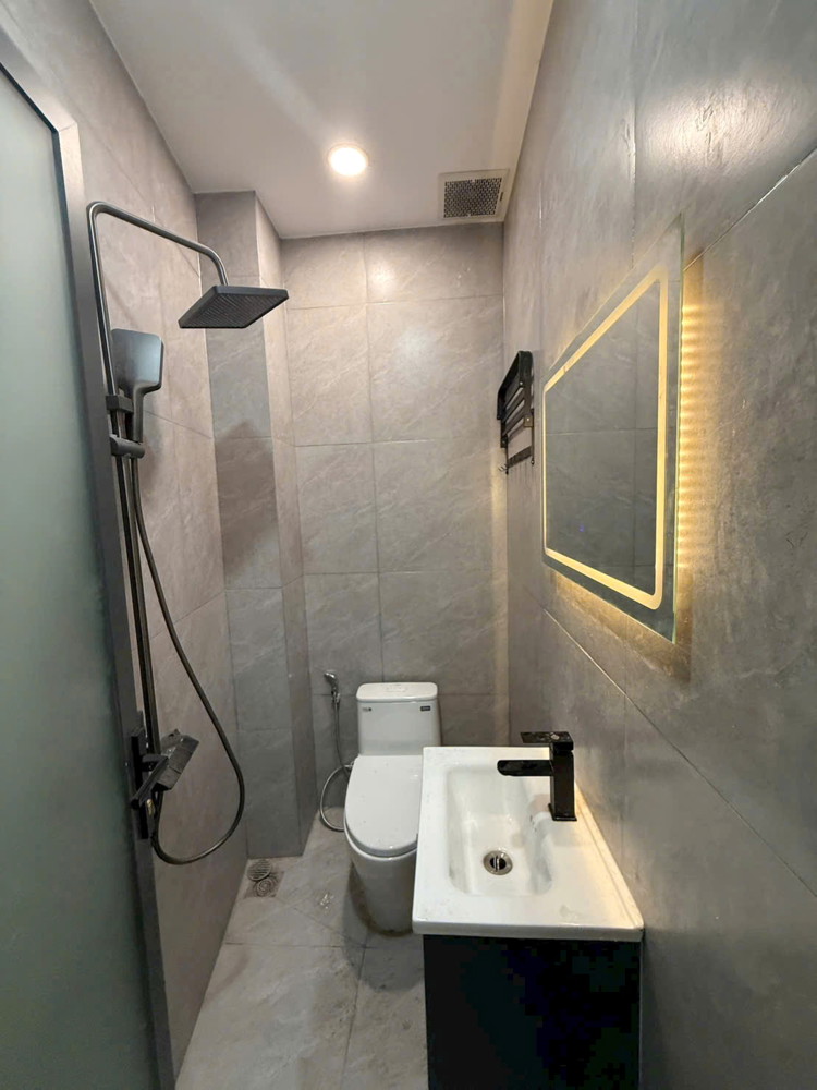 Mặt tiền Dã Tượng P.Chánh Hưng (P10Q8)