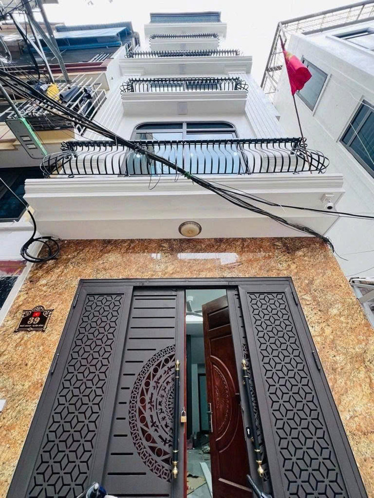 BÁN NHÀ XUÂN ĐỈNH - 6 TẦNG THANG MÁY - MỚI ĐẸP - FULL NỘI THẤT - 42M2 - NHỈNH 11 TỶ