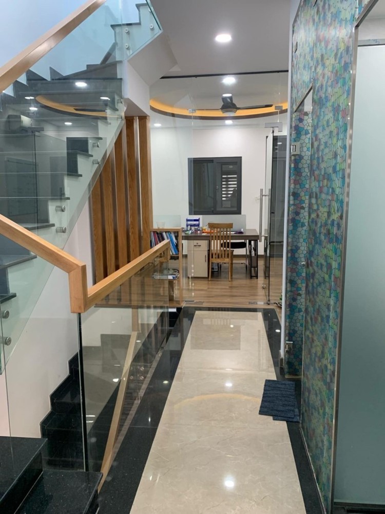 Bán nhà 3 tầng 85m2 , đường số 9, Linh Xuân, Thủ Đức, TP HCM - Sổ hồng, giá 6,15  tỷ. Liên hệ