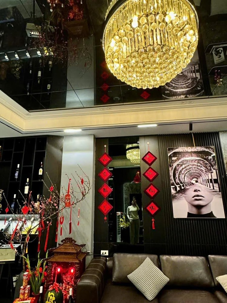 Nhà phân lô Kim Giang- 40m*7tầng*4mMT- Thang máy - Ngõ Ôtô- Kinh doanh- Giá 15 tỷ