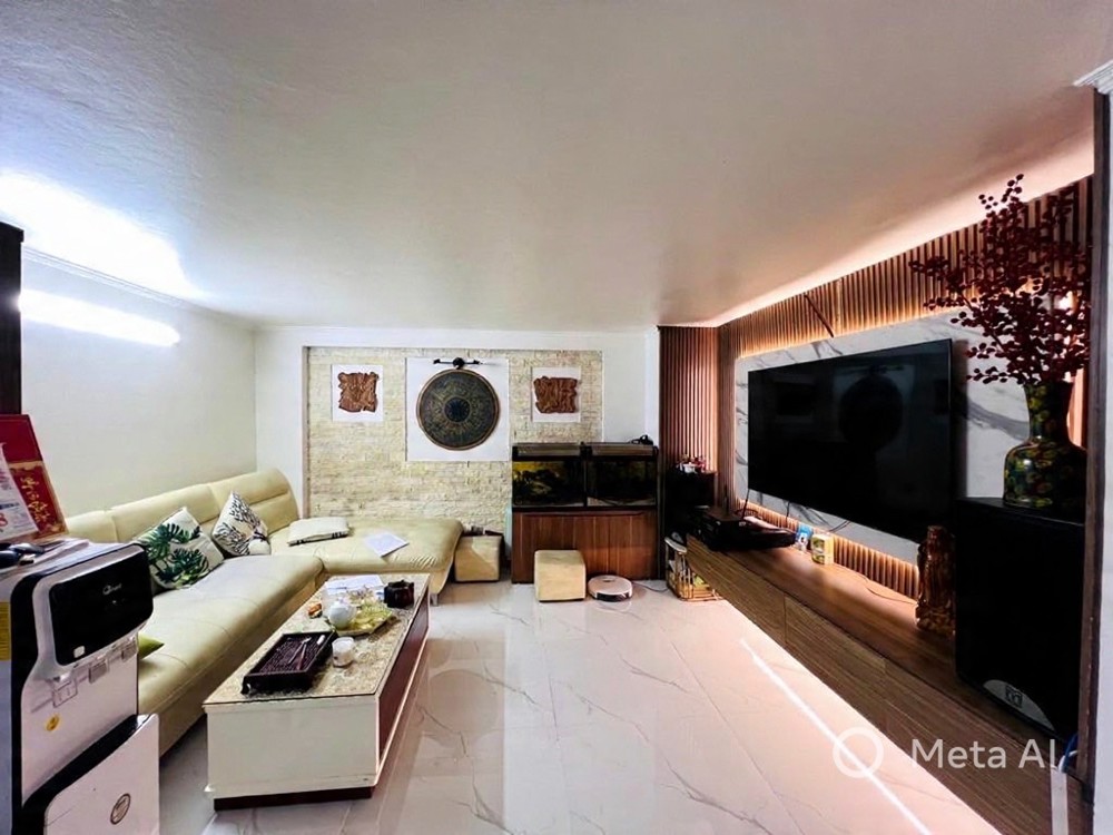 bán nhà thụy khuê 50m x 5 tầng 11,8 tỷ ngõ ba gác,sát hồ tây,nhà đẹp ở ngay