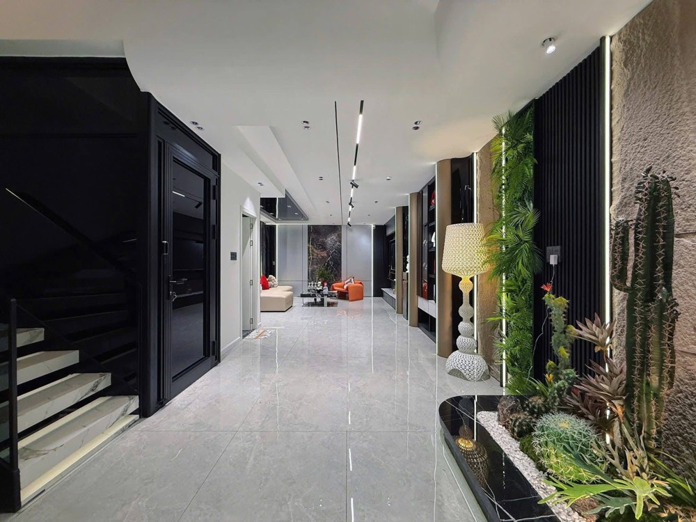 ► MT Nguyễn Tri Phương đường 10.5m gần Chợ, 82m2, ngang 5.2m, 4 tầng, 16.2 tỷ