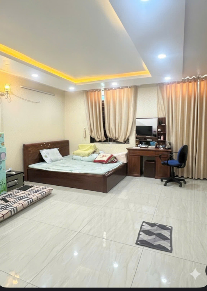 Tìm Chủ Hữu Duyên – Nhà Phố 5 Tầng HXH 6m - Sát Quận 10, DT 80m2 - Ngang 5.5M