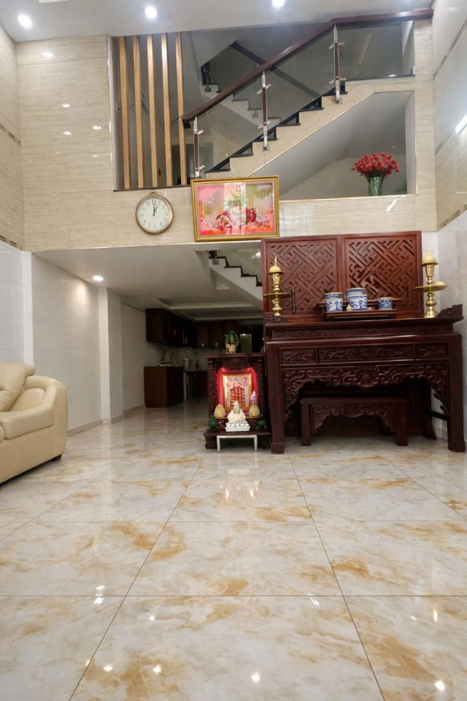 Không Căn Thứ 2 – Nhà Phố 5 Tầng – Đẹp Lung Linh Sang Trọng - Giáp Quận 10, HXH Tránh – Ngang 5.5 x