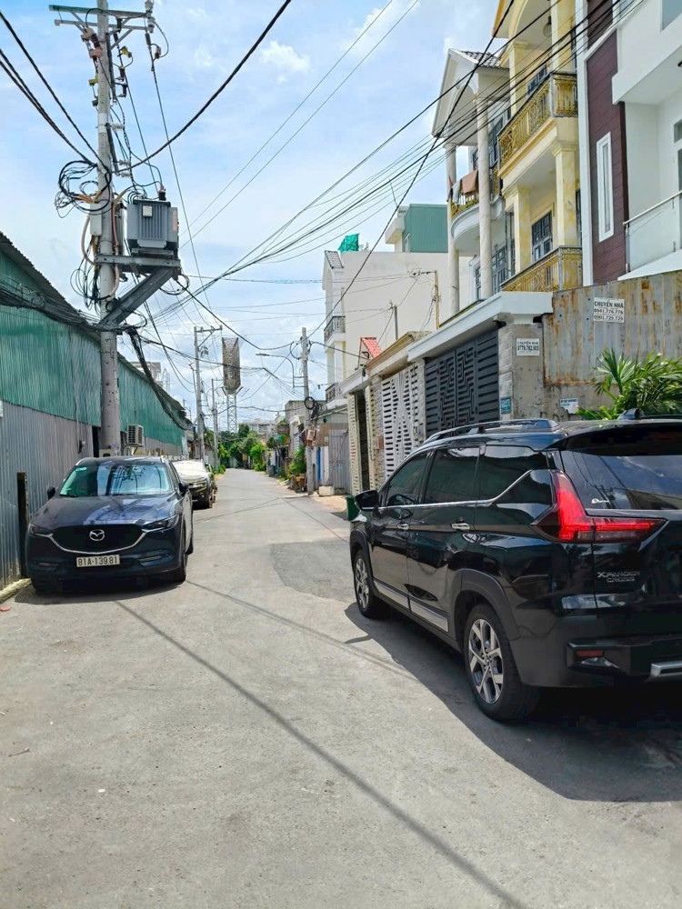 Bán Đất – Góc 2 Mặt Tiền – Hẻm 652 Quốc Lộ 13, Hiệp Bình Phước, Tp Thủ Đức