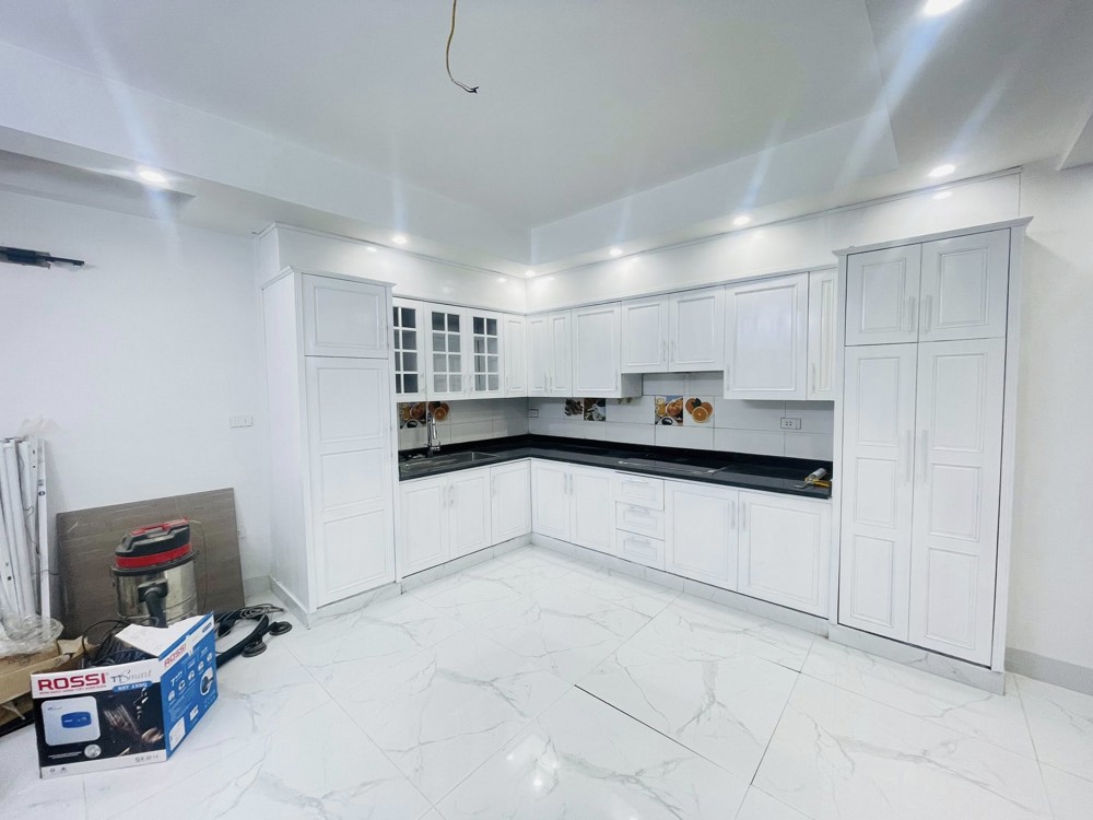 Nhà phố Kim Giang- 50m*6tầng*5mMT- Thang máy - Ôtô đỗ cửa- Kinh doanh- Giá 14,4 tỷ