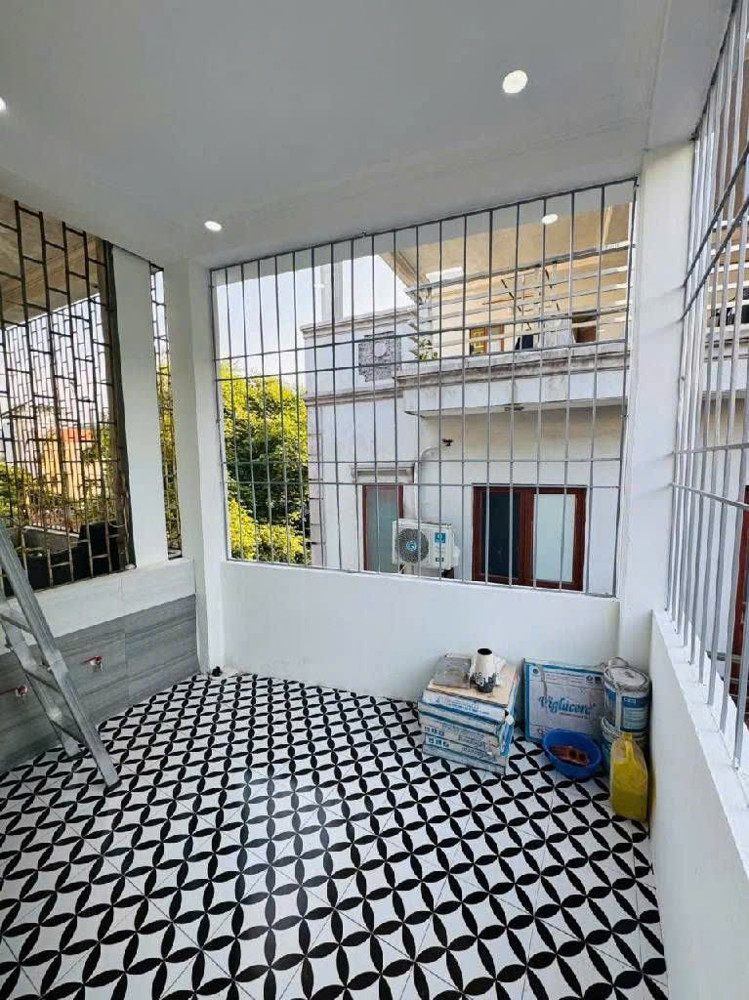 Nhà Dân Xây Tâm Huyết – Full Nội Thất – 6 Phòng – Ở Ngay 36 m*5 tầng. Nhỉnh 8 Tỷ. LH 0972.078.667