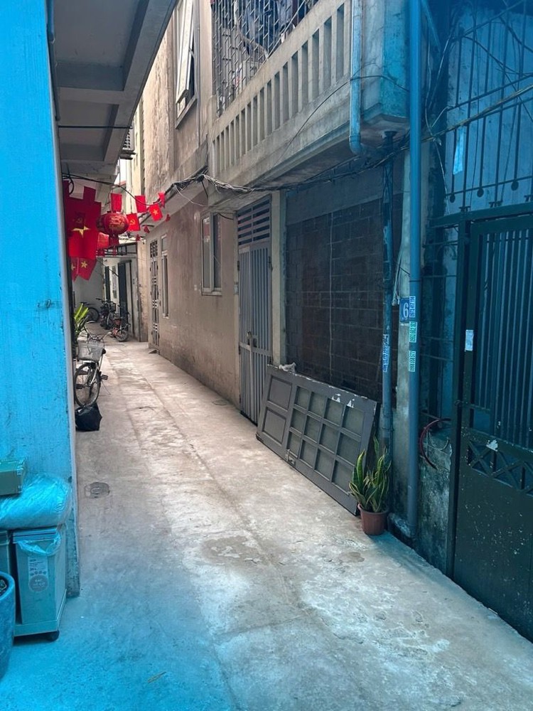 KHU VỰC VIP TRUNG TÂM CẦU GIẤY- GIÁ ĐẦU TƯ- HAI MẶT NGÕ – TIỆN ÍCH BẠT NGÀN – 46 M2